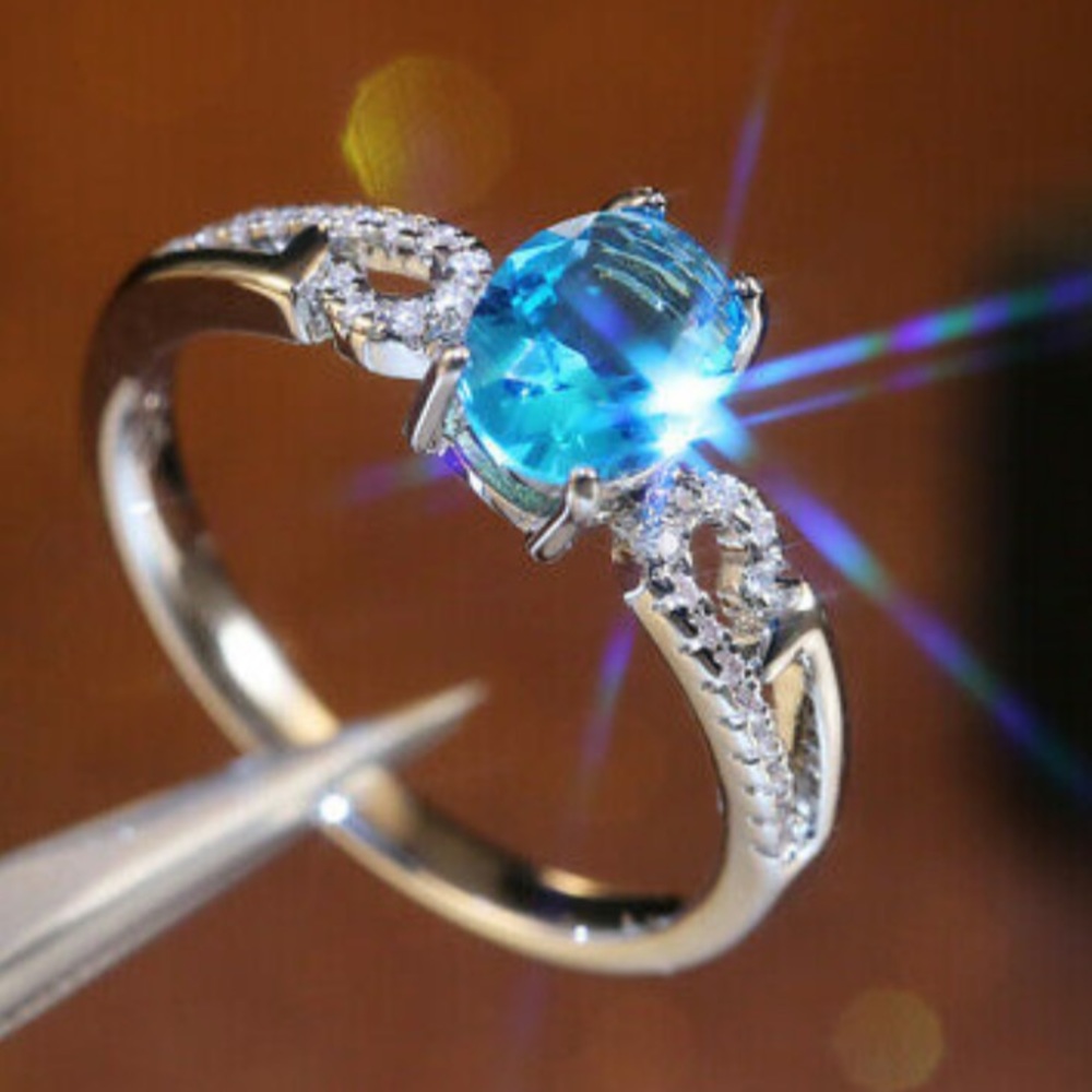 New 925 Sterling silver diamond stone ring